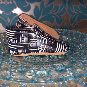 LEO Thin Blue Line mocks